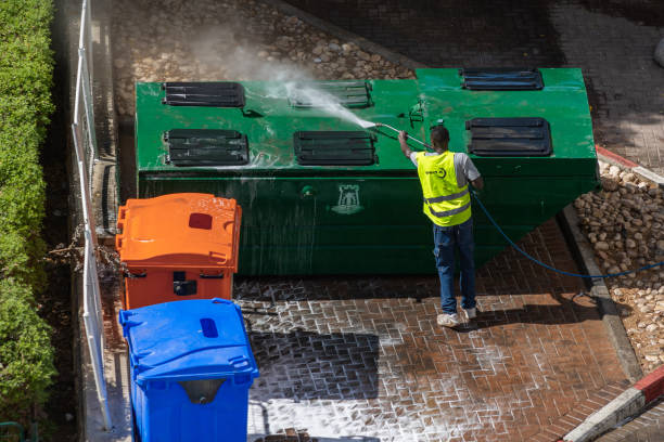 Best Commercial Pressure Washing  in Armada, MI